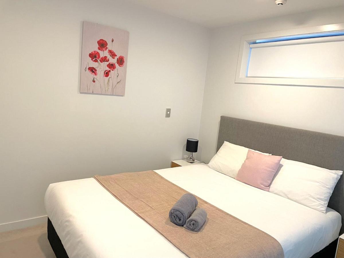 Modern 2 Bedroom Apartment 1 Minute To Skytower Auckland Bagian luar foto
