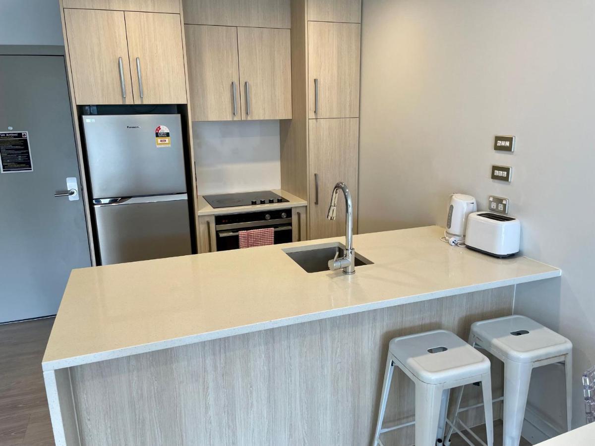 Modern 2 Bedroom Apartment 1 Minute To Skytower Auckland Bagian luar foto